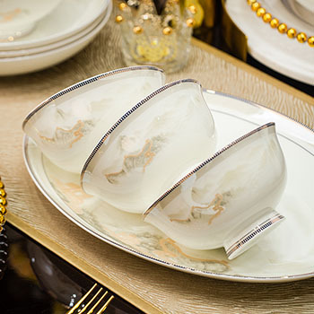 밥 그릇 선물 도매 요리 전체 세트 Jingdezhen 고급 대형 그릇 플레이트 세라믹 무료 조합 식기 국수 그릇