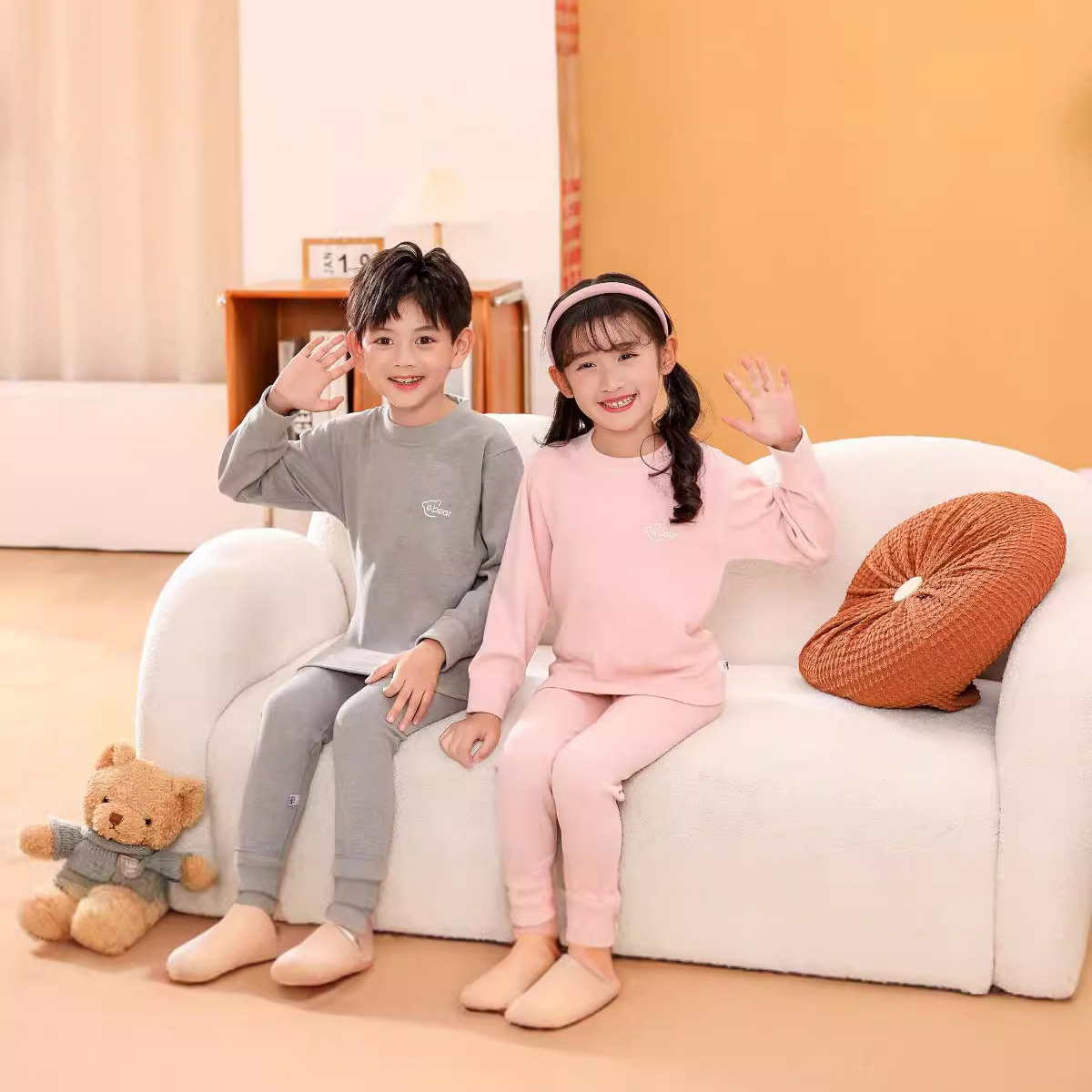 어린이 열 속옷 더블 레이어 울 실크 뼈없는 가을 옷 가을과 겨울 편안한 홈 의류 세트