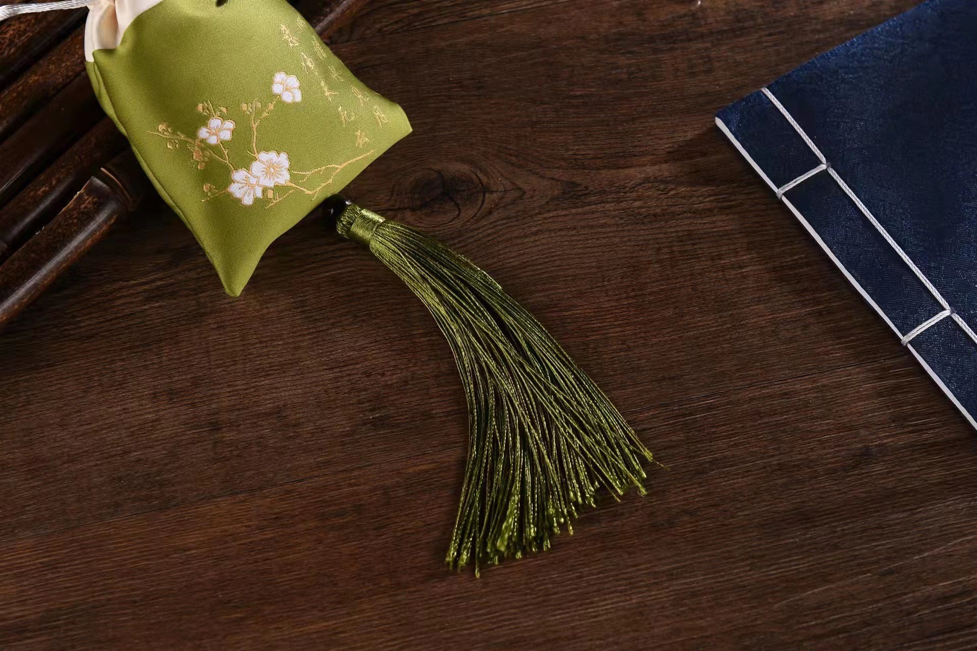 Mugwort Sachet Ai Cao 艾草 Embroidered Herbal Pouch for Car Hanging and Dragon Boat Festival Gift quality and texture