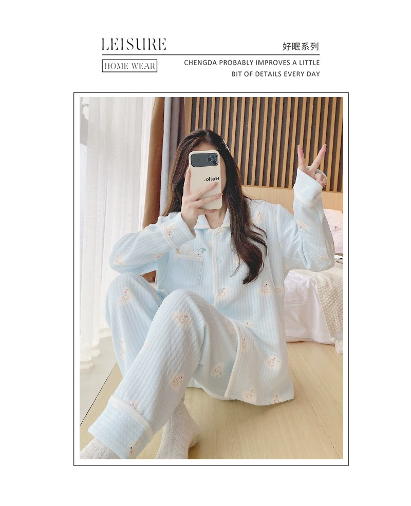 Pijama acolchado con aspecto hogareño y abrigado