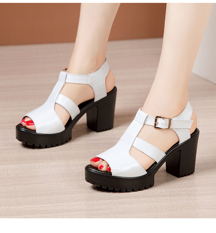 Sandal cao gót nữ đế xuồng da bóng mùa hè 2025, gót 9 cm, đế dày platform, hở mũi, size lớn 40-43 — Màu đen, Màu trắng chi tiết 15