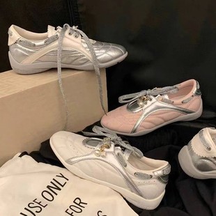 Popular Silver Retro Round-Toe Lace-Up Thick-Soled Moral Training Shoes for Women 2025 New Autum Fashion Versatile Sports Sneakers