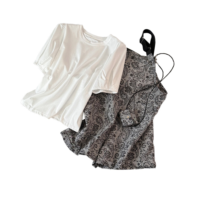 Damenbekleidung Lässiger Mode-Sportanzug Rundhalsausschnitt Bubble Kurzarm Jacquard Trägerhose Zweiteiliger Anzug_voghion.com