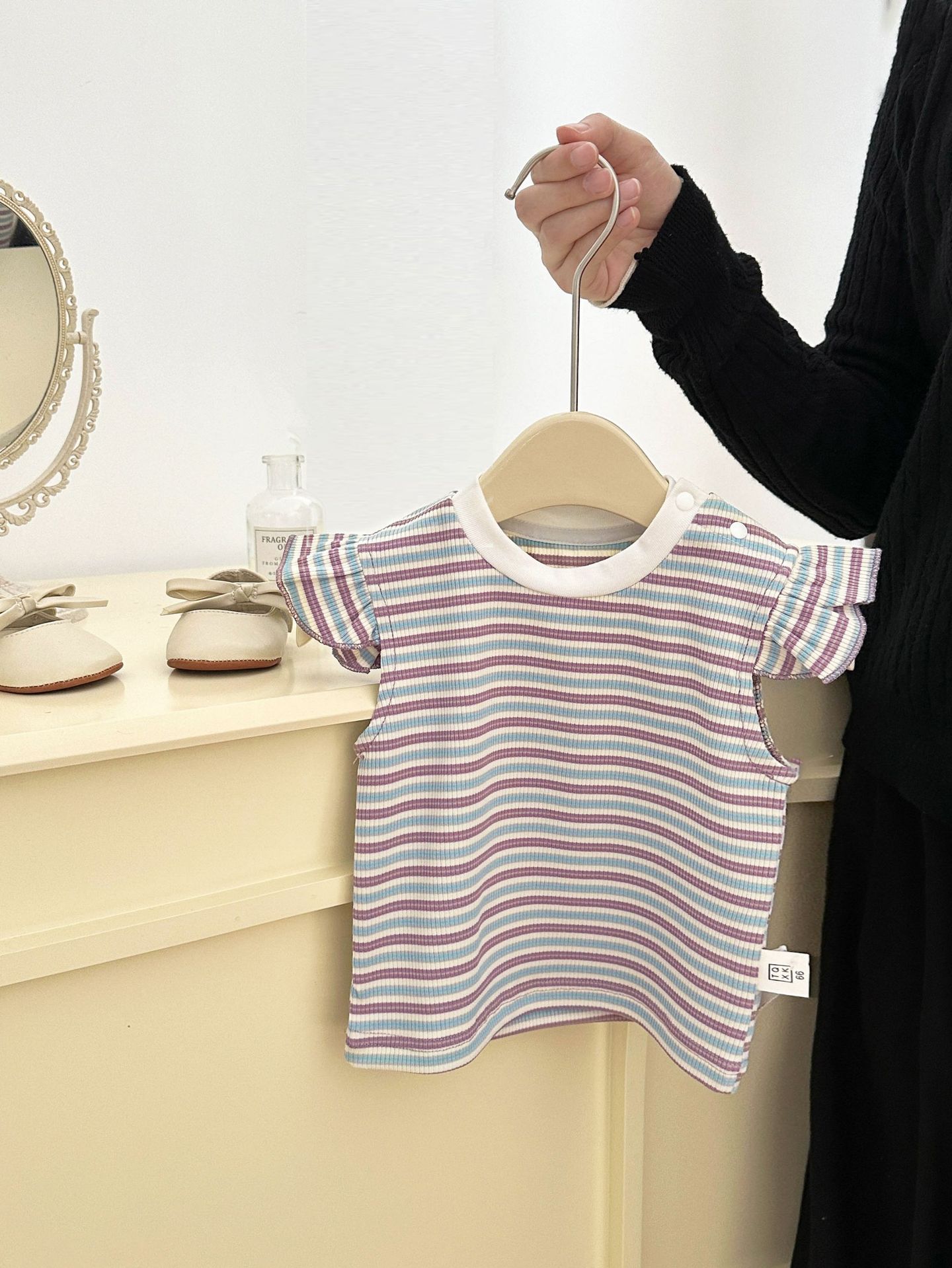 Chaleco de rayas finas de verano para niñas y niños de estilo coreano, nuevo estilo occidental, cuello de encaje para niños, top sin mangas