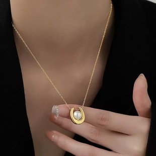 �W���R��������ŮС���OӋk��ɫU�����ε����r�К��|�䵭�L�i��