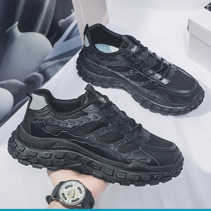 W005 캐터필라 블랙