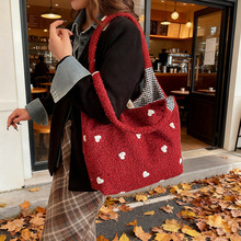 �nϵ����ë�q�q�������ذ�Ů�W�����������n�μ�����e�ٴ������