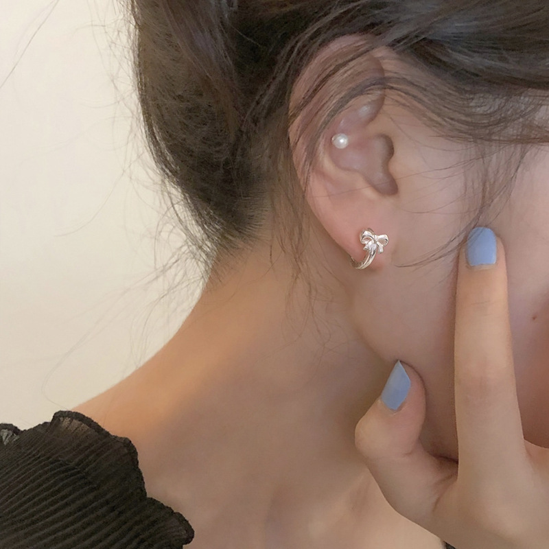 S pure silver bow earrings for women, 2020 new versatile ear buckles, student fairy temperament earrings, popular trend_voghion.com
