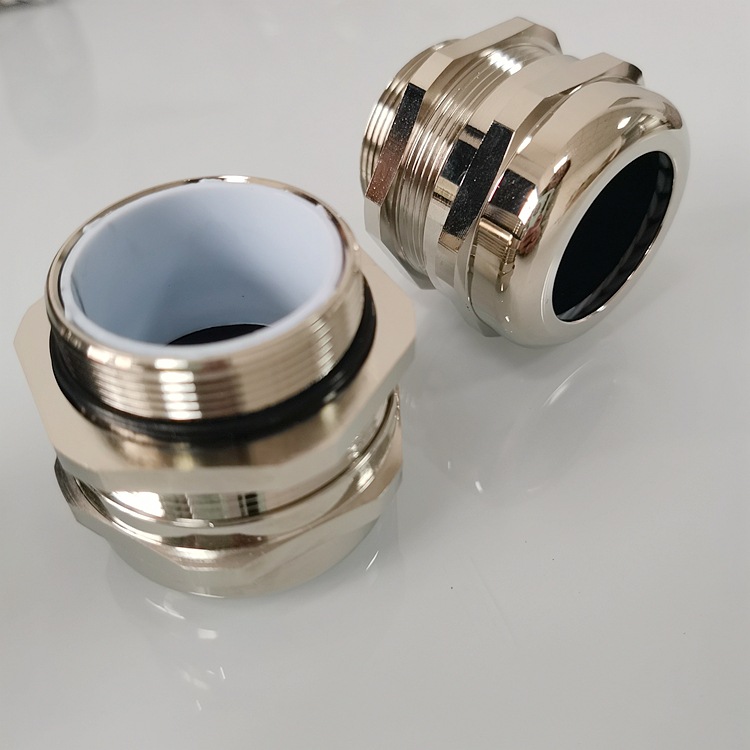 供应黄铜镀镍电缆接头 金属格兰头规格