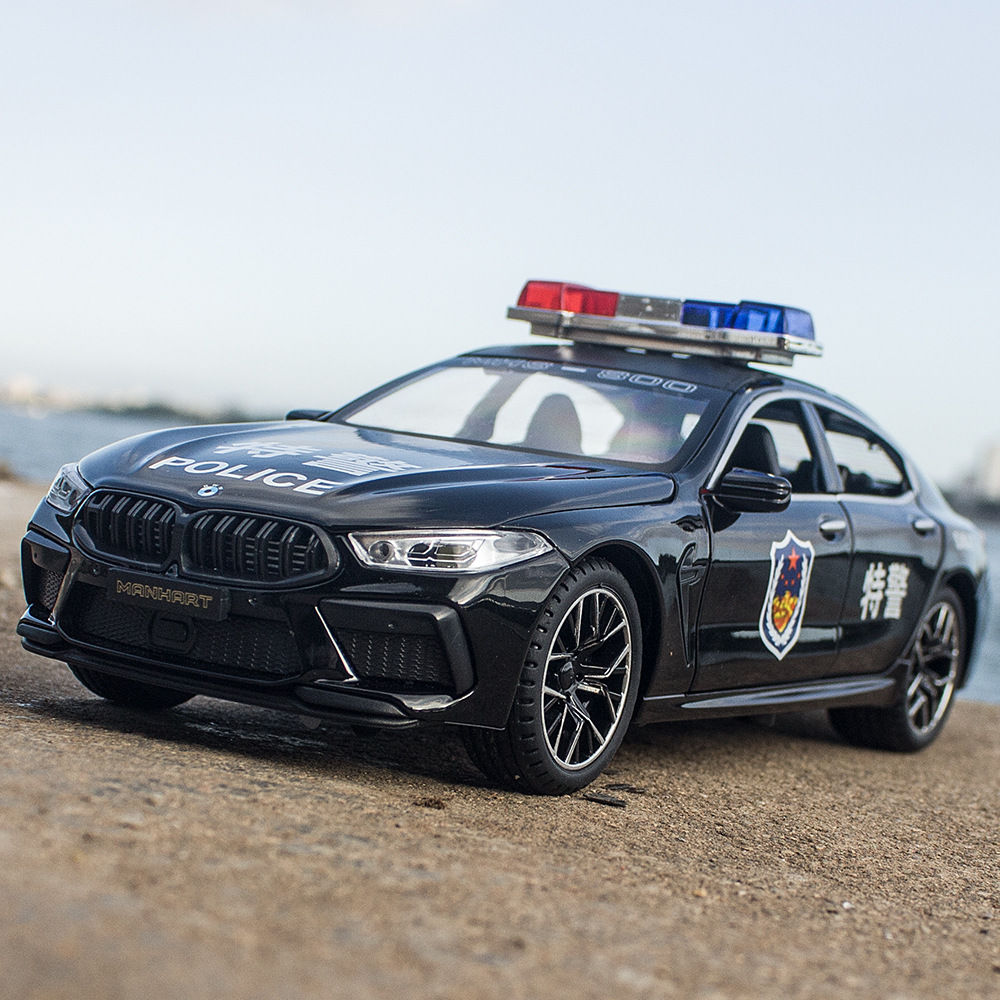 Jinlifang 1:24 Large Simulation Alloy BMW M8 Police Car, Public Security Vehicle, Pullback Sound and Light, Boy's Gift, Wholesale