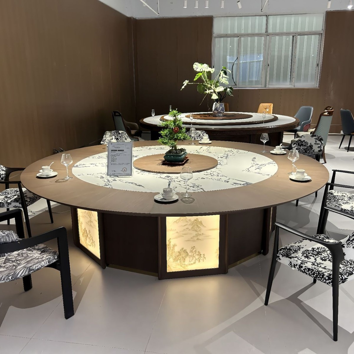 酒店包房别墅会所电动餐桌岩板电磁炉商用火锅桌椅组合电动大圆桌