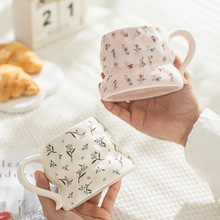 2025新款家用可爱陶瓷咖啡杯带手柄水杯不规则陶瓷马克杯高颜值