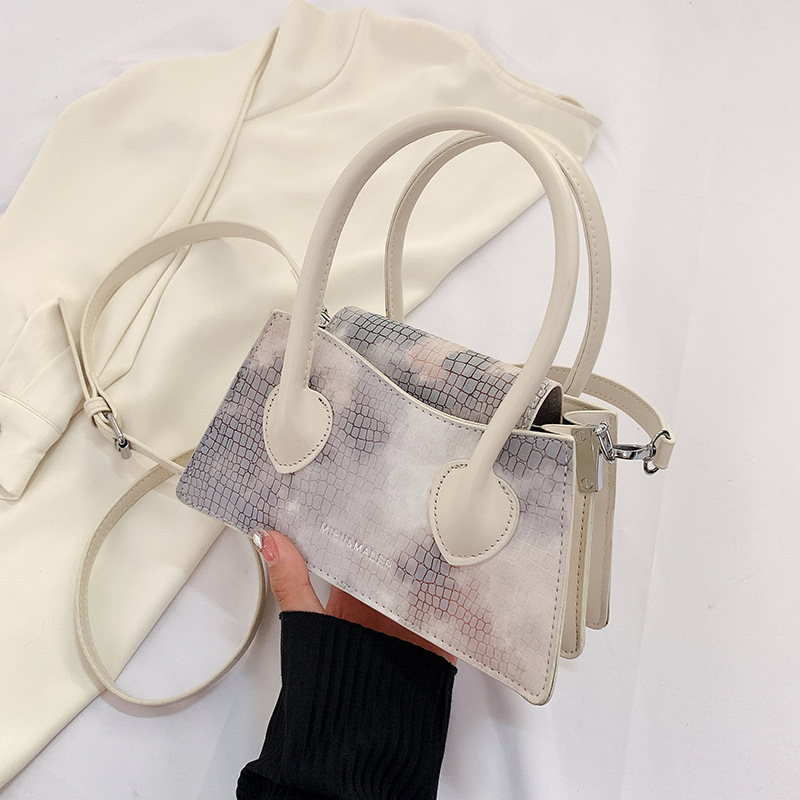 Frau Mittel Pu-Leder Krokodil Klassischer Stil Strassenmode Quadrat Magnetschnalle Umhängetasche display picture 24