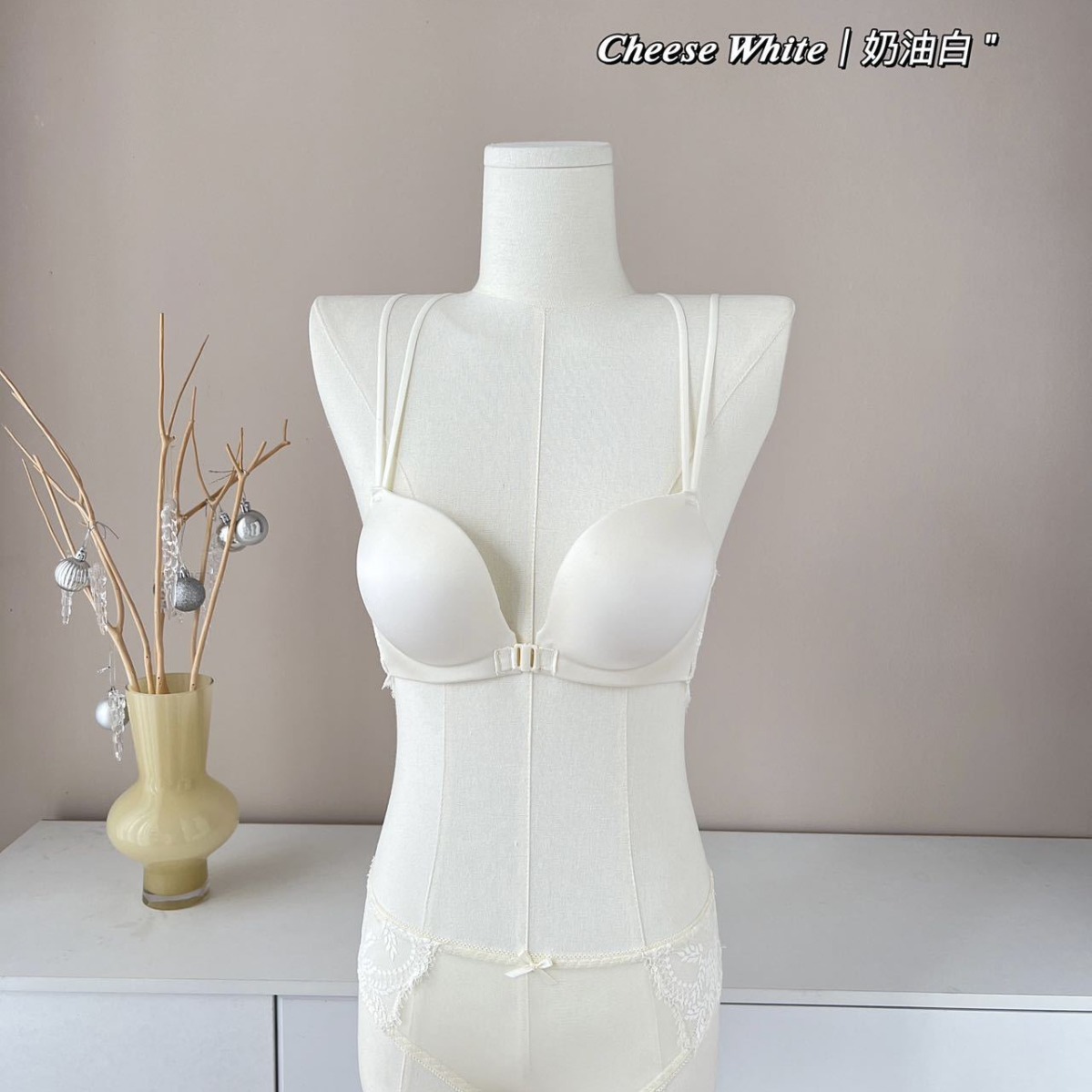 Ventas directas de fábrica comercio electrónico transfronterizo sudeste asiático Vietnam Tailandia ropa interior mariposa chaleco de encaje hermoso sujetador con hebilla delantera