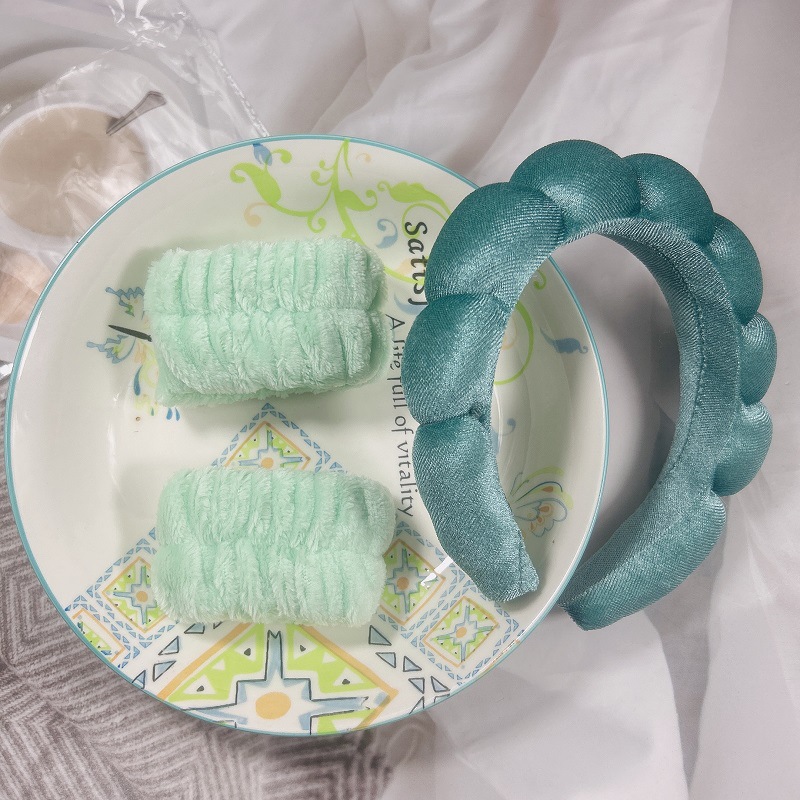 골드 벨벳 클라우드 헤어밴드 + 초음파 손목 2-다크 그린 (17*17*4cm 80g)