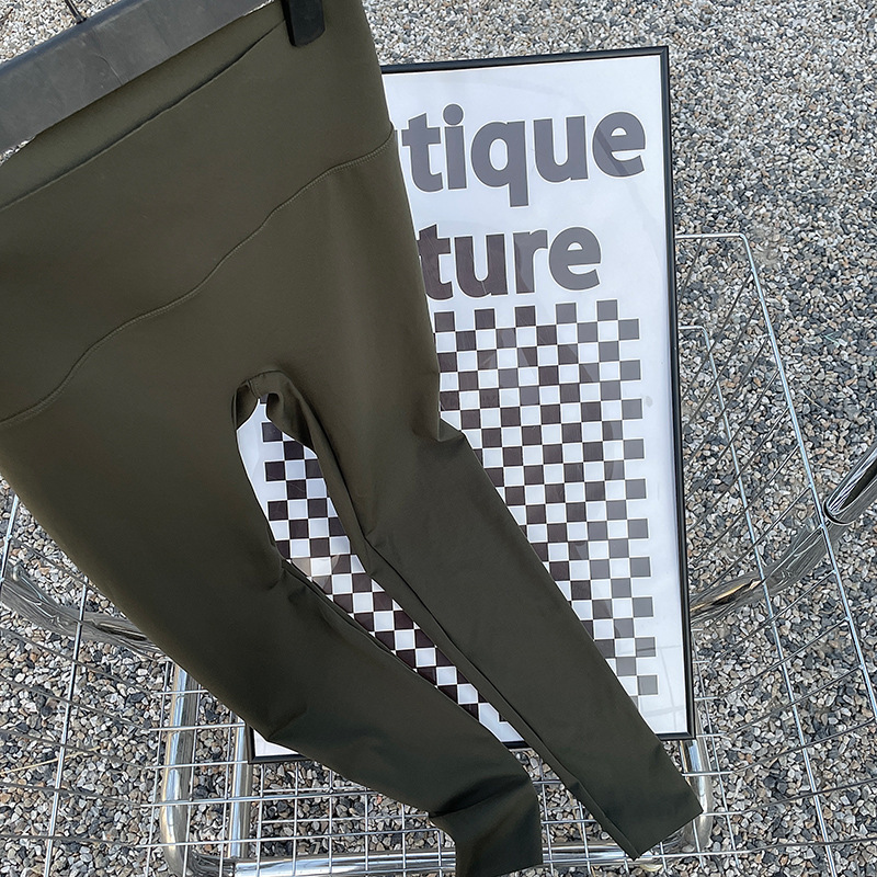 올리브 그린 얇은 단면