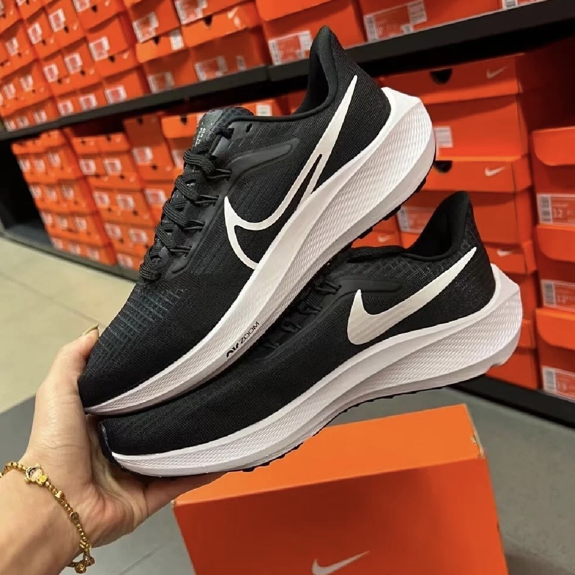 Putian Shoes Pegasus 39Th Generation New Black and White All-Black Men's and Women's 38Th Generation Marathon Breathable Versatile Sports Running Shoes