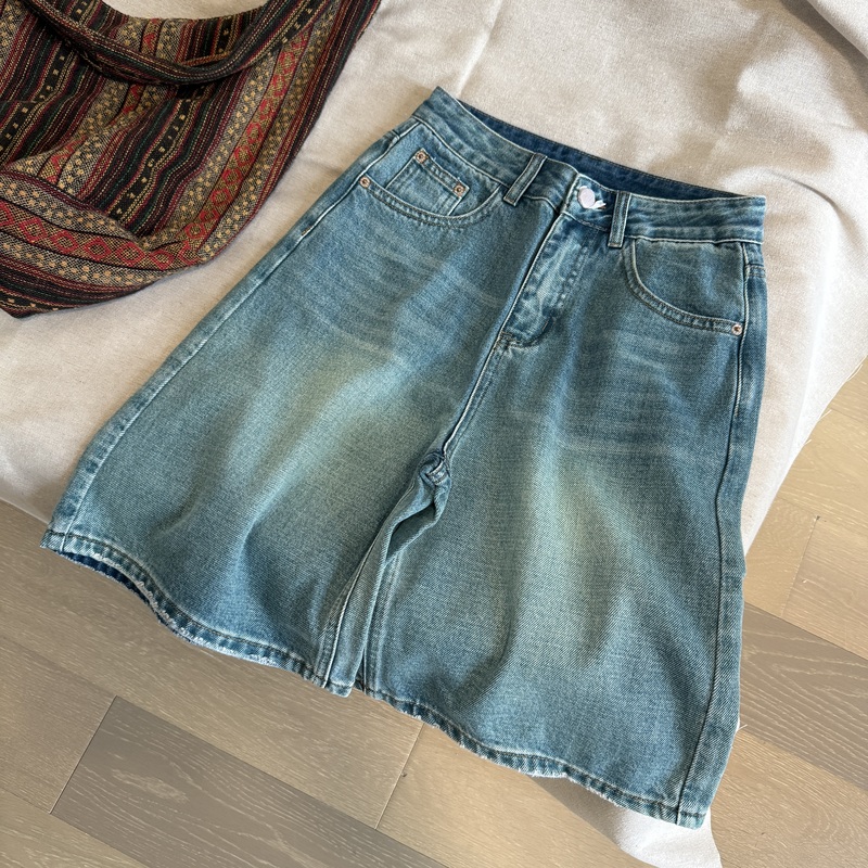 Cross-Border Jeans Korean Style Simple Slimming High-Waisted Versatile Slimming Jeans Loose Wide-Leg Pants Five-Point Pants Wholesale Cross-Border Jeans Korean Style Simple Slimming High-Waisted Versatile Slimming Jeans Loose Wide-Leg Pants Five-Point Pants Wholesale