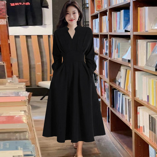 Qz035 Plus Size Women's V Neck Dress 2025 Spring New Fat mm Waist Slimming Long Skirt