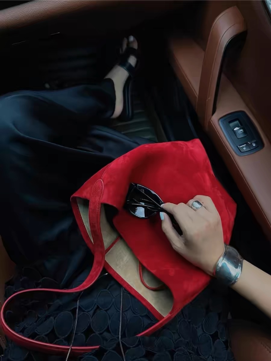 빨간 양동이 가방