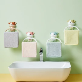 衣夹裤夹;衣钩/挂钩;纸巾盒