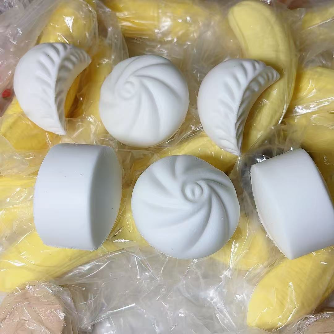 랜덤 흰색 저반발 볼 1개