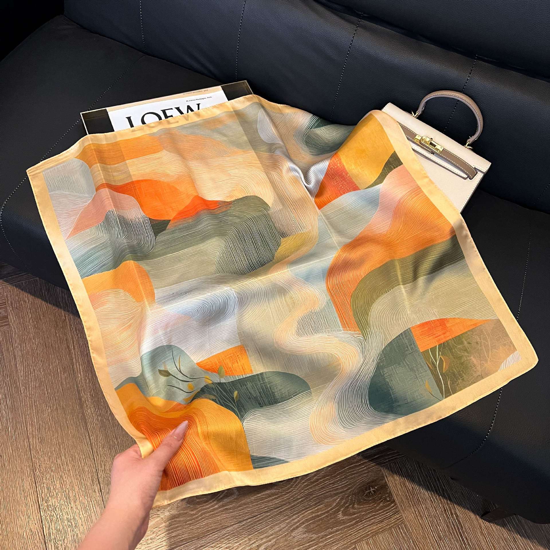 Transfronterizos nuevos bufandas de seda azul de alto nivel de seda cuadrada de simulación bufandas de moda de decoración de moda de combinación bolsa correa de pelo bufandas profesionales