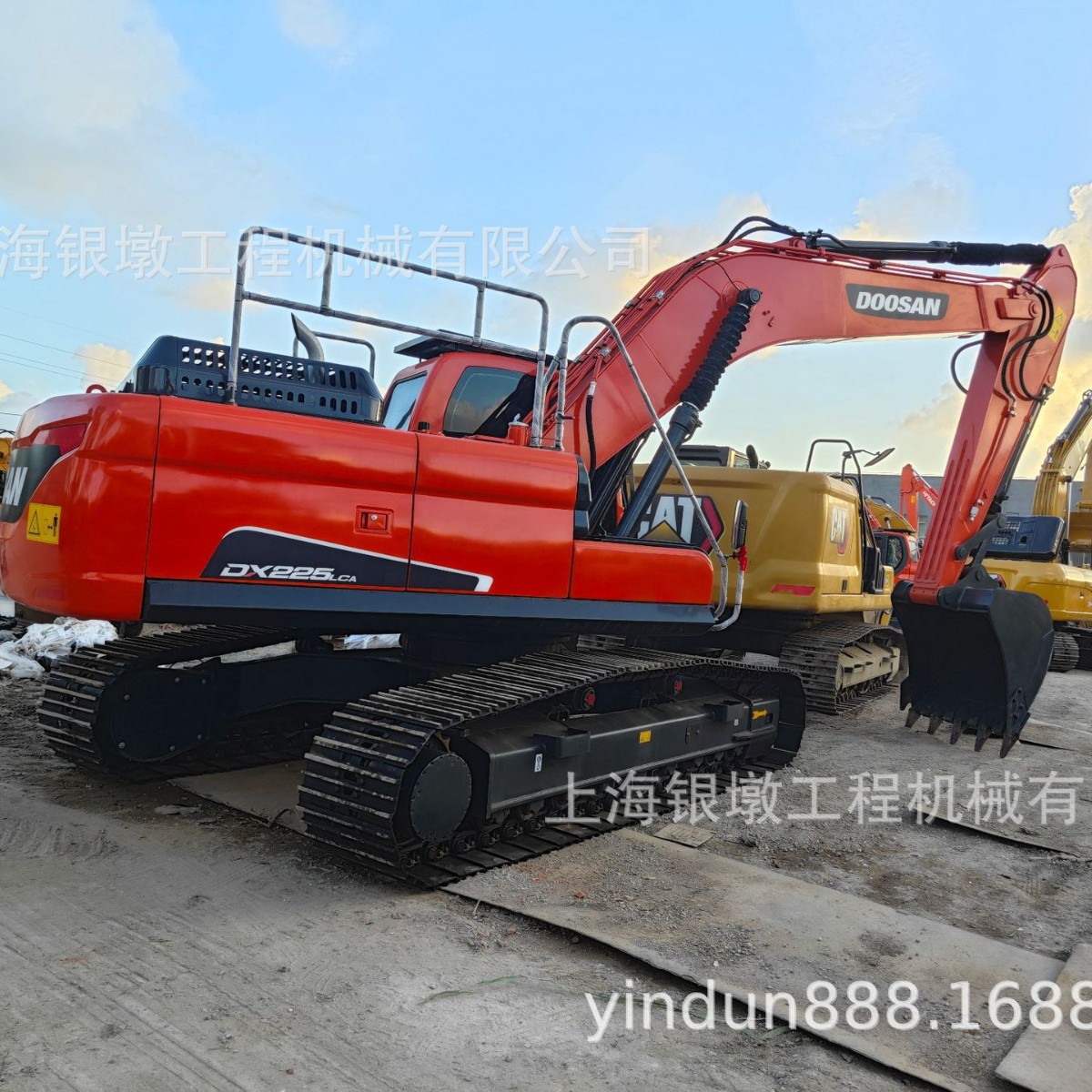 斗山DX225LCA挖掘机 Doosan挖掘机低价出售