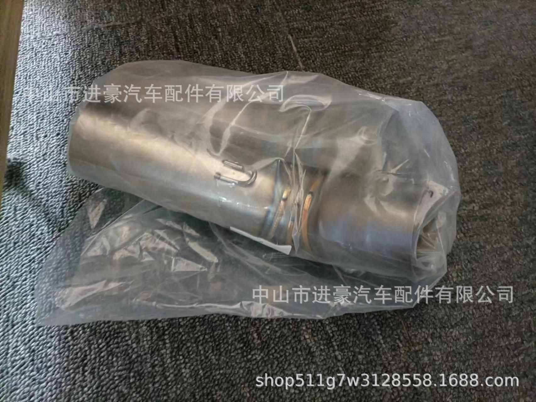 Motorcycle Exhaust Pipe Modification for Ducati Monster1200/Monster821 Mid-Section, Factory Direct Sales
