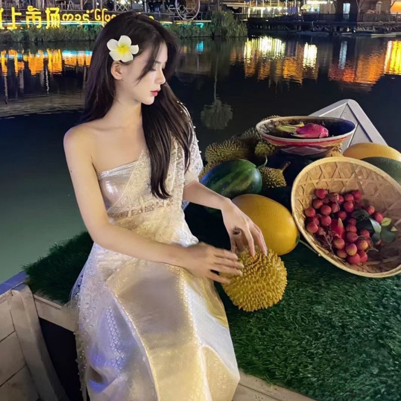 11호 브라랩 + 스커트 + 숄 프랜지파니 머리핀 포함