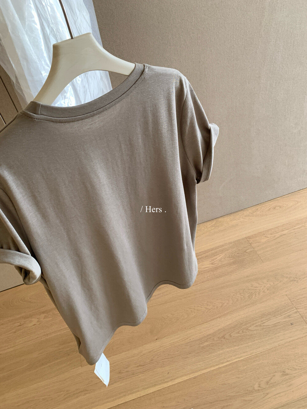 Áo thun nữ cổ tròn tay ngắn họa tiết hoa in vintage phong cách Hàn Quốc rộng thoải mái — Sữa vàng, màu xám, màu mơ chi tiết 25