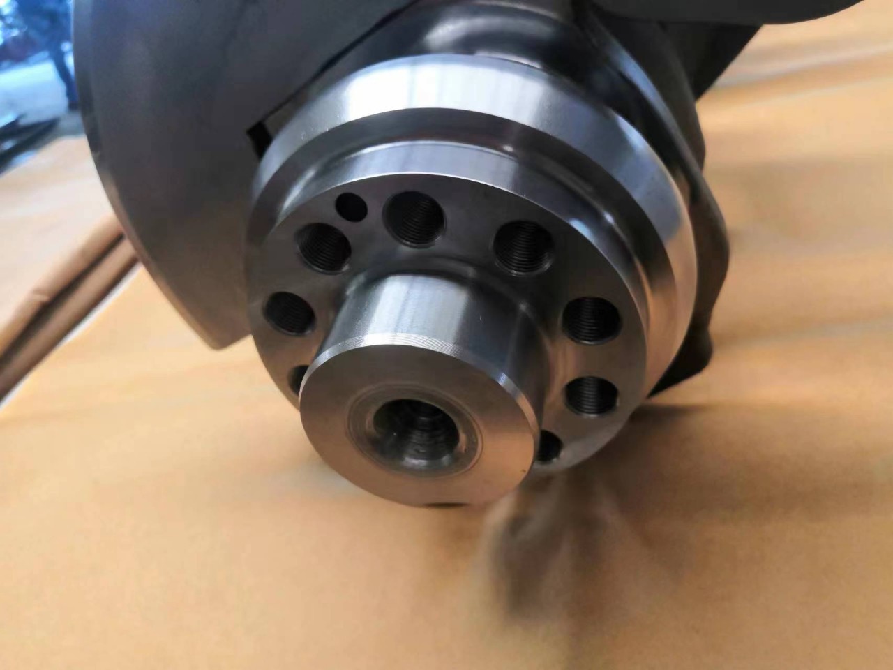 Suitable for Truck Om502Laom501La Om906 904 926 Crankshaft Auto Parts Manufacturer Camshaft