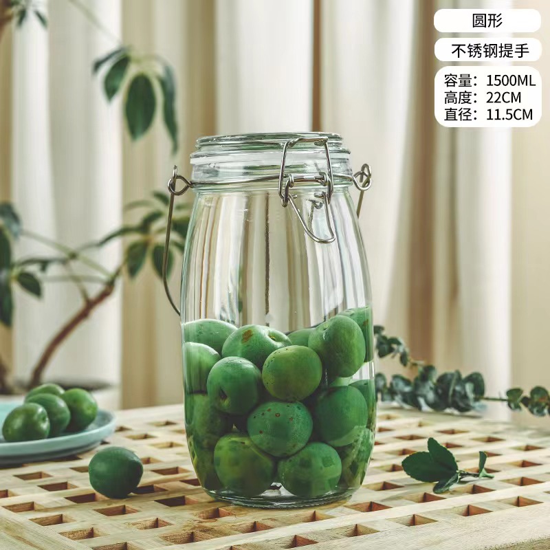 Botella de vidrio de remojo de licor, botella de remojo de licor de ciruela verde, botella de cerveza, botella de cierre de vidrio con mango de grifo