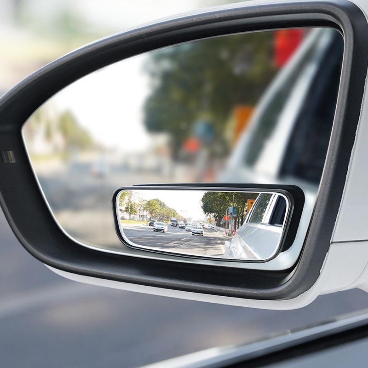 Rearview mirror small round mirror large car reversing artifact reflective auxiliary blind area 360 degree wide angle super clear car