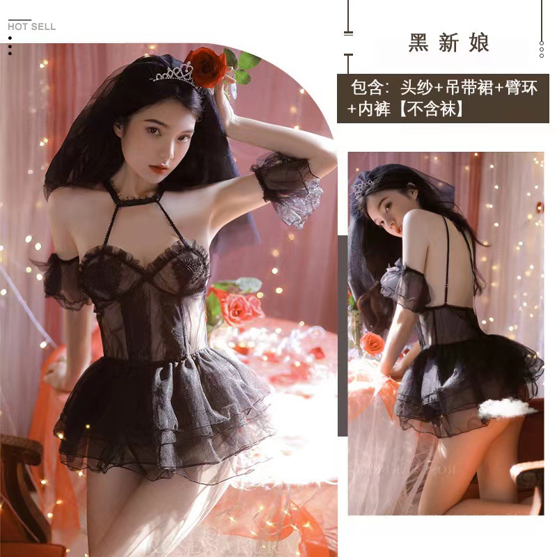 Crown Veil Black Dress Bracelet