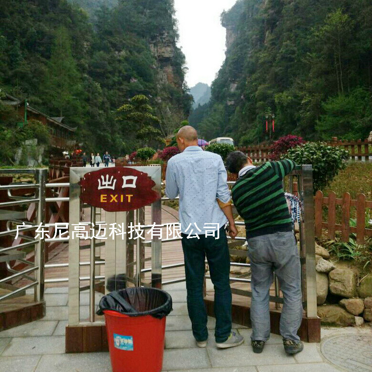 尼高迈半高旋转单向门有机械结构阻止人员进入 只出不进人员导流