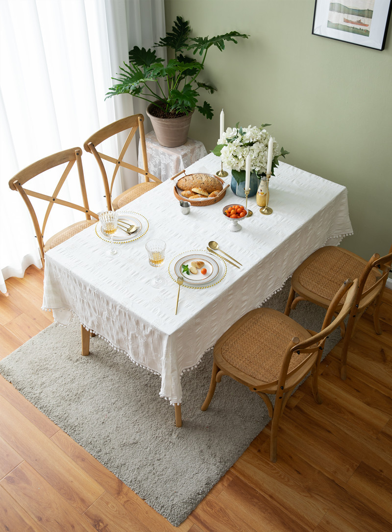 French Romantic Cotton Cut Flower White Pom-Pom Tablecloth Rectangular Coffee Dining Cloth Table Cover_voghion.com
