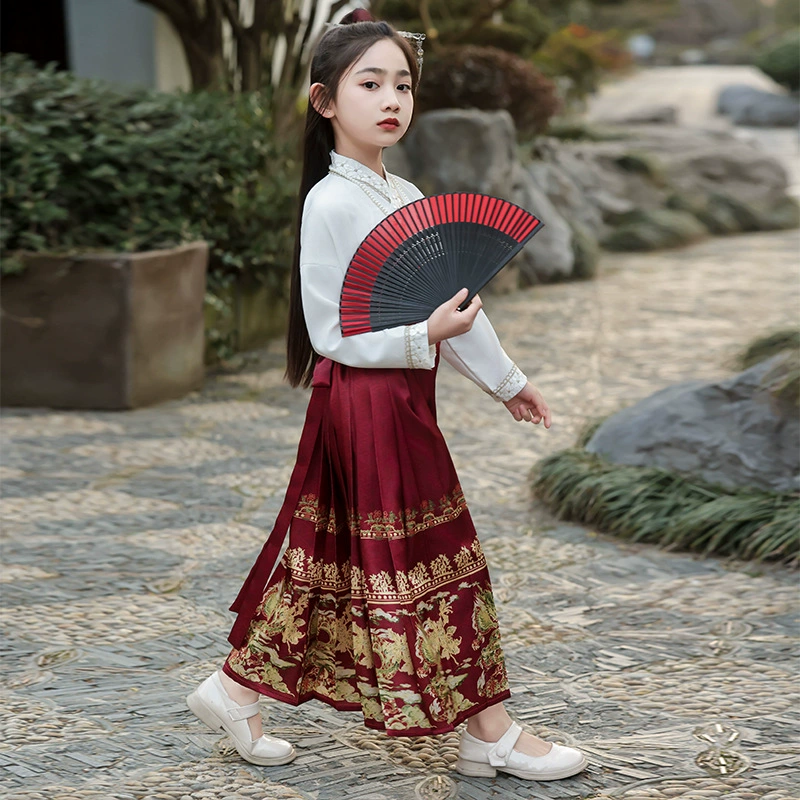 Китайский стиль девушки в костюме конской юбки 2024 Маленькая девочка тонкий древний стиль ханьская юбка весной и осенью