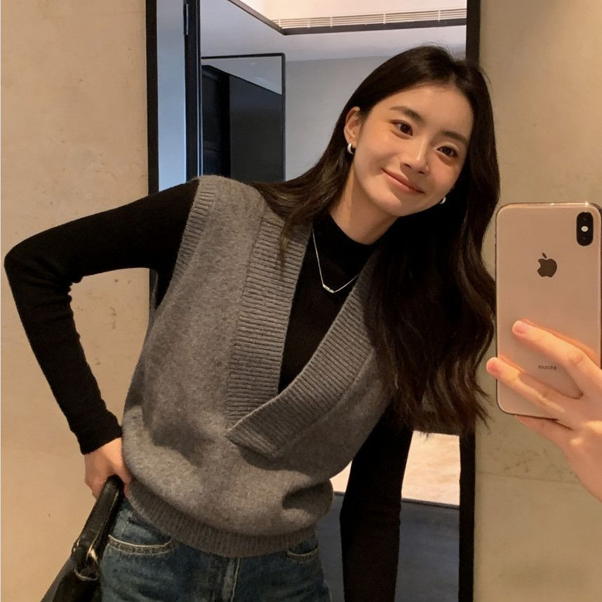 Wrinkle-free solid color V-neck autumn and winter vest, Korean style loose and lazy style outerwear women's outerwear vest