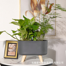 新款创意懒人智能花盆自吸水花盆办公室客厅阳台实木脚塑料花盆
