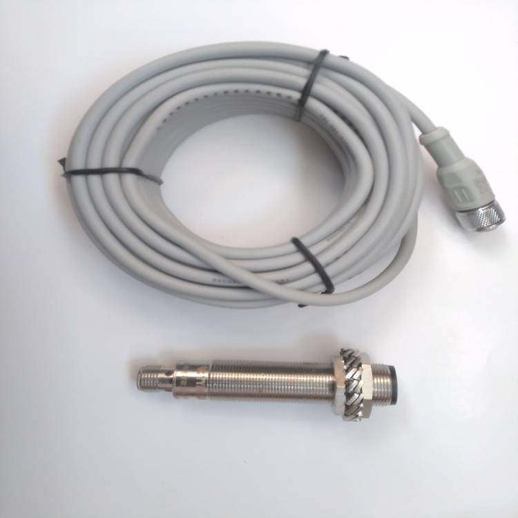 KOyo光洋接近开关 APS10-18GK-E APS10-18GK-E2电感式传感器