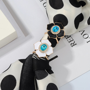 Fashion Multi-functional High-grade Shirt Ribbon Bow Buckle 2024 New Silk Towel Buckle Small Square Scarf Decorative Knot Buckle