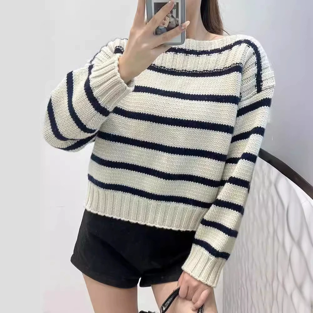 Короткий вязаный свитер с открытыми плечами Hongtai, кашемировый полосатый свитер в стиле ранней осени, модный универсальный пуловер в ленивом стиле