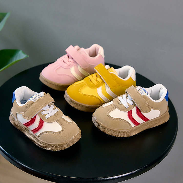 Zapatos de calcetín tejidos para niños, primavera 2025, nuevos tenis transpirables para niños de 1 a 5 años, zapatos de calcetín sin cordones para niños