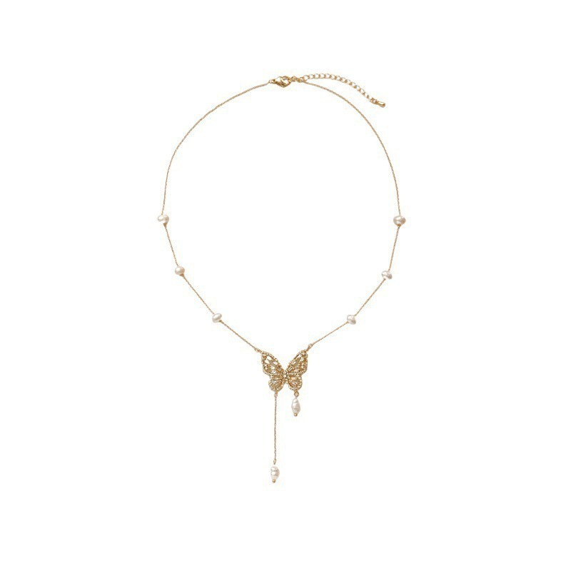 Necklace with butterfly from pearl