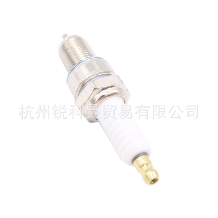 厂家批发汽油机配件适用于Honda GX120 GX160-390 火花塞