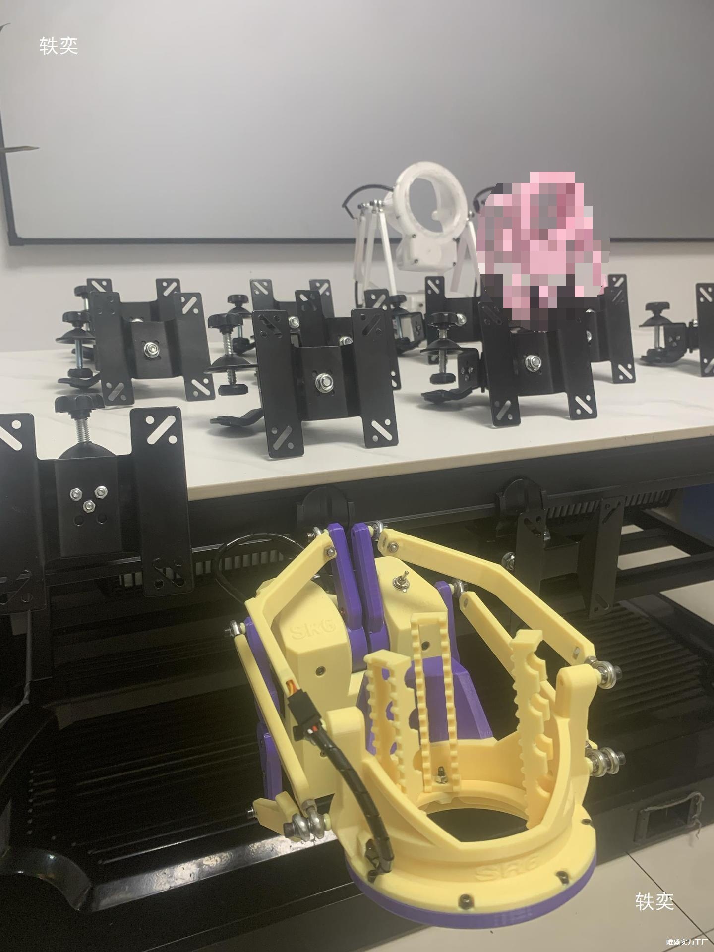 sr6 ,osr2/通用，固定支架，可以调节左右上下旋转