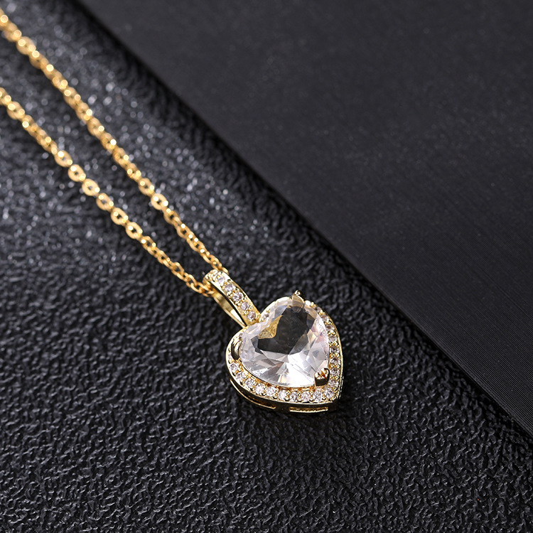 Simple Style Heart Shape Copper Plating Inlay Zircon Pendant Necklace 1 Piece