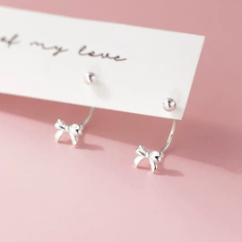 耳钉;戒指;项链