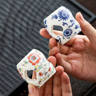 Blue and White Porcelain Classy Tea Pet Ornaments, Tea Sets, Tea Sets, Tea Toys, Fine Accessories, Cute Covers, Tea Ceremony Accessories
